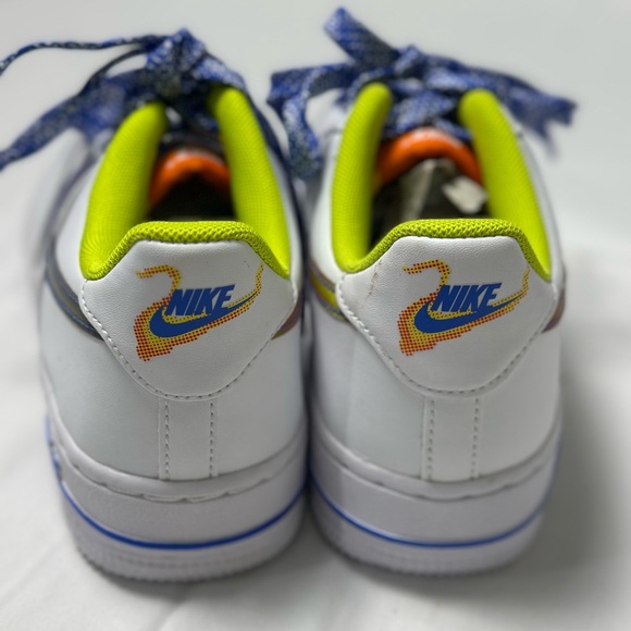 Nike White and Blue Sneakers with Athletic Silhouette